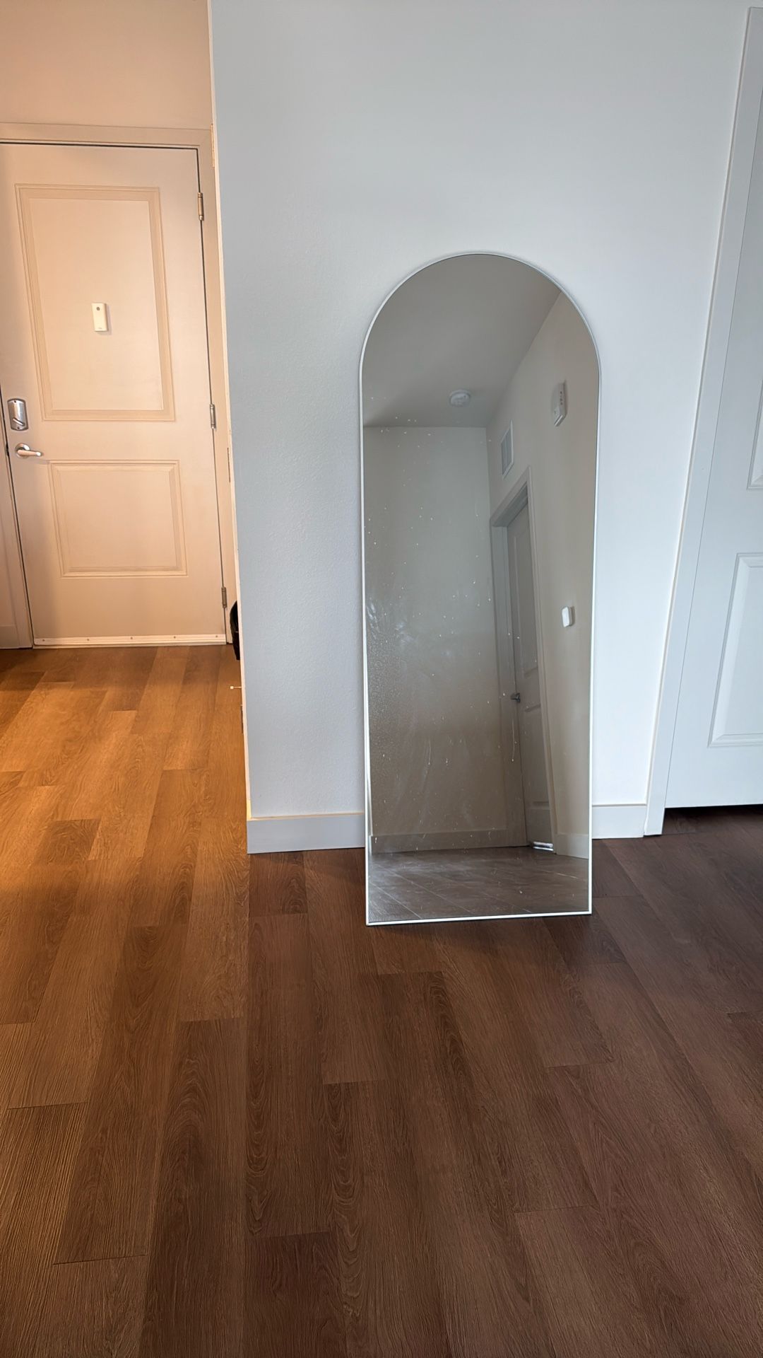Mirror - Serious Inquiries Only