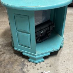 Hideaway End Table 