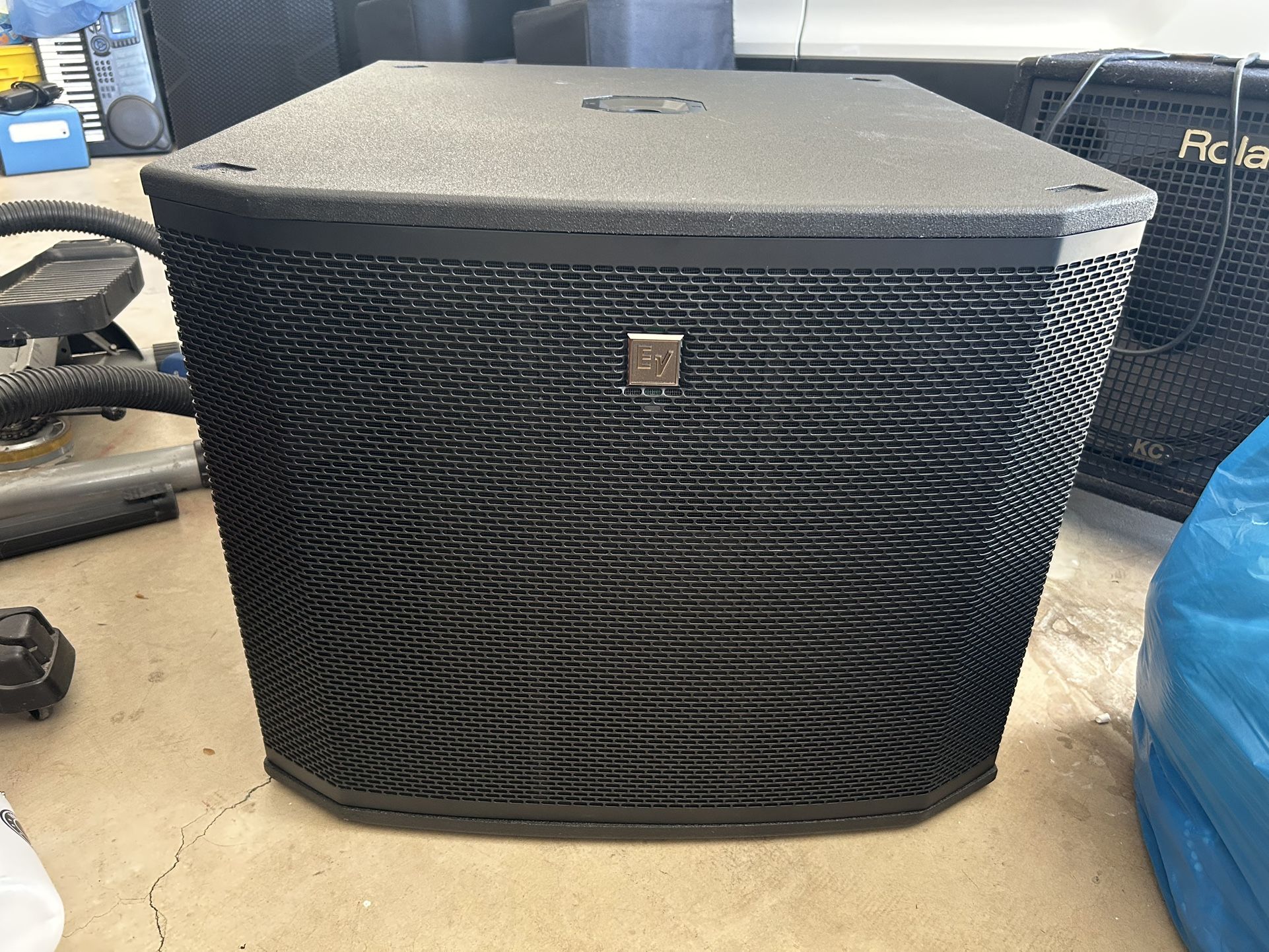 Electro Voice 18” ETX Powered Subwoofer