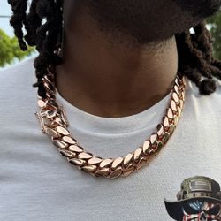  super heavy Miami Cuban links close links rose gold necklace🔥🔥