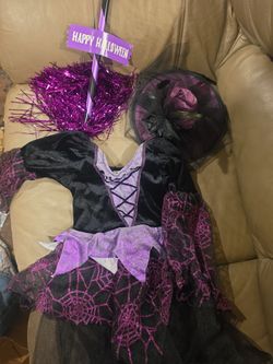 Witch halloween costume. Girls kids size 2/4. Used. Final sale.