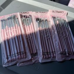 Makeup Brushes 