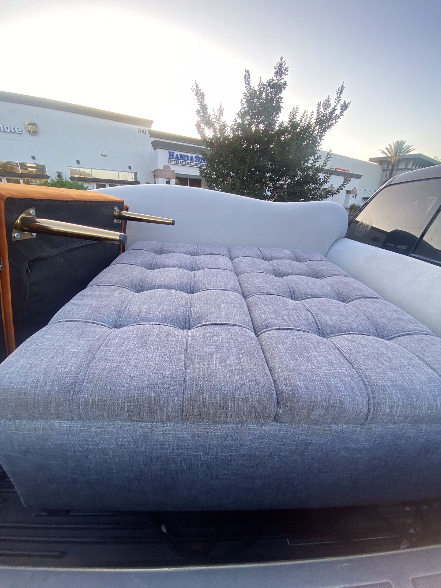 Free Ottoman