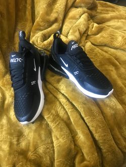 Nike Air270 size 10
