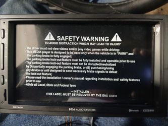 Boss auto video in dash screen