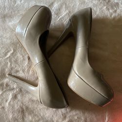 By Guess heels