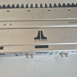 JL Audio 4 Channel Amplifier