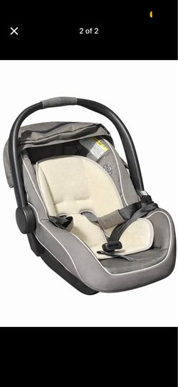 Car Seat – Clean & Gently Used