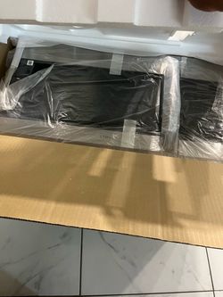 Samsung Microwave Oven in Box