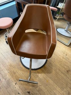 Salon Chairs for Sale
