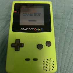 Green Nintendo Gameboy Color Tested