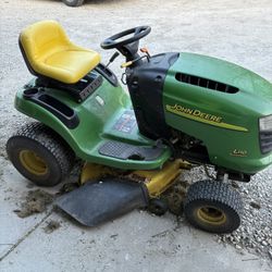 John Deere L110 Automatic