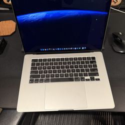 MacBook Air 15 Inch M4