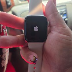 Apple watch SE 3 series