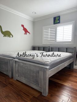 2 twin bed with mattress