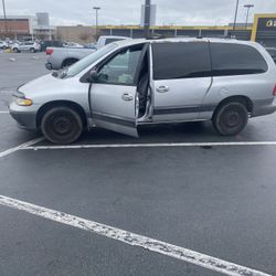 2000 Dodge Caravan