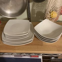 Gibson Home Full Dining Plate Set 