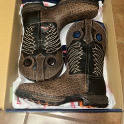Brand New Work Boots/ Botas Nuevas Para El Jale 