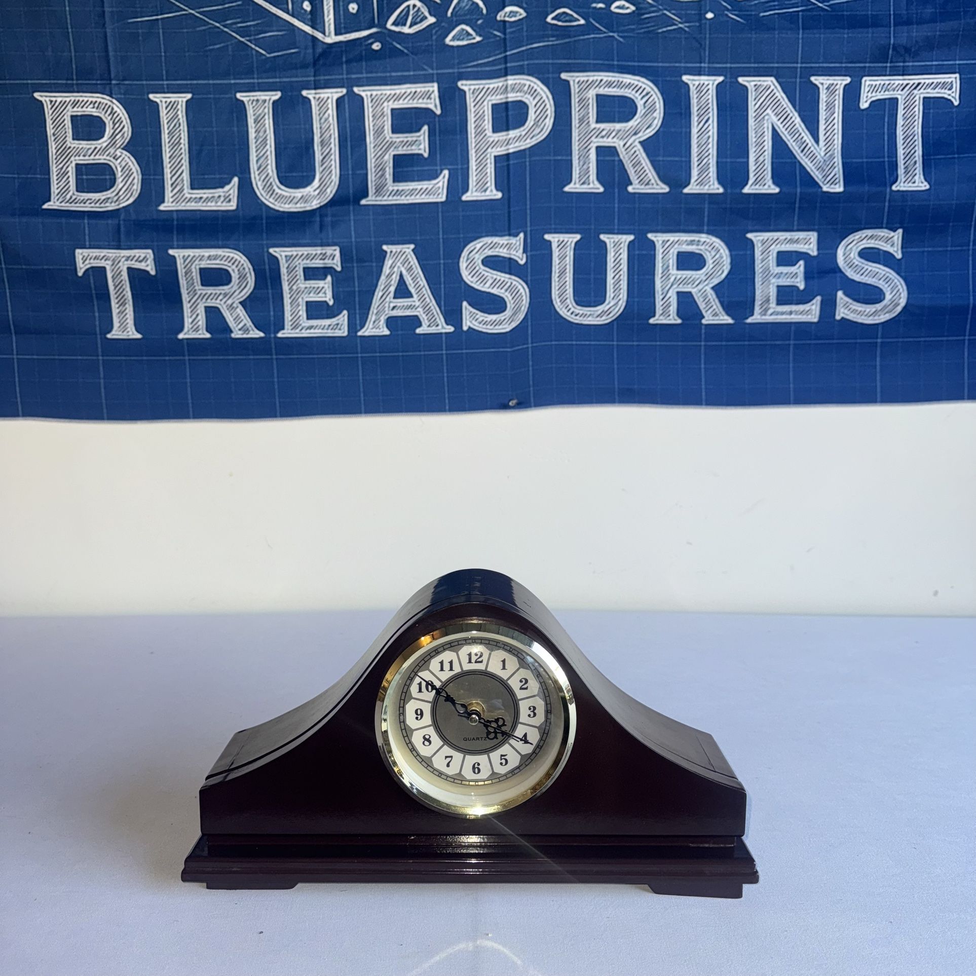 🕰️ Quartz Mantel Clock w/ Hidden Storage Compartment! ✨