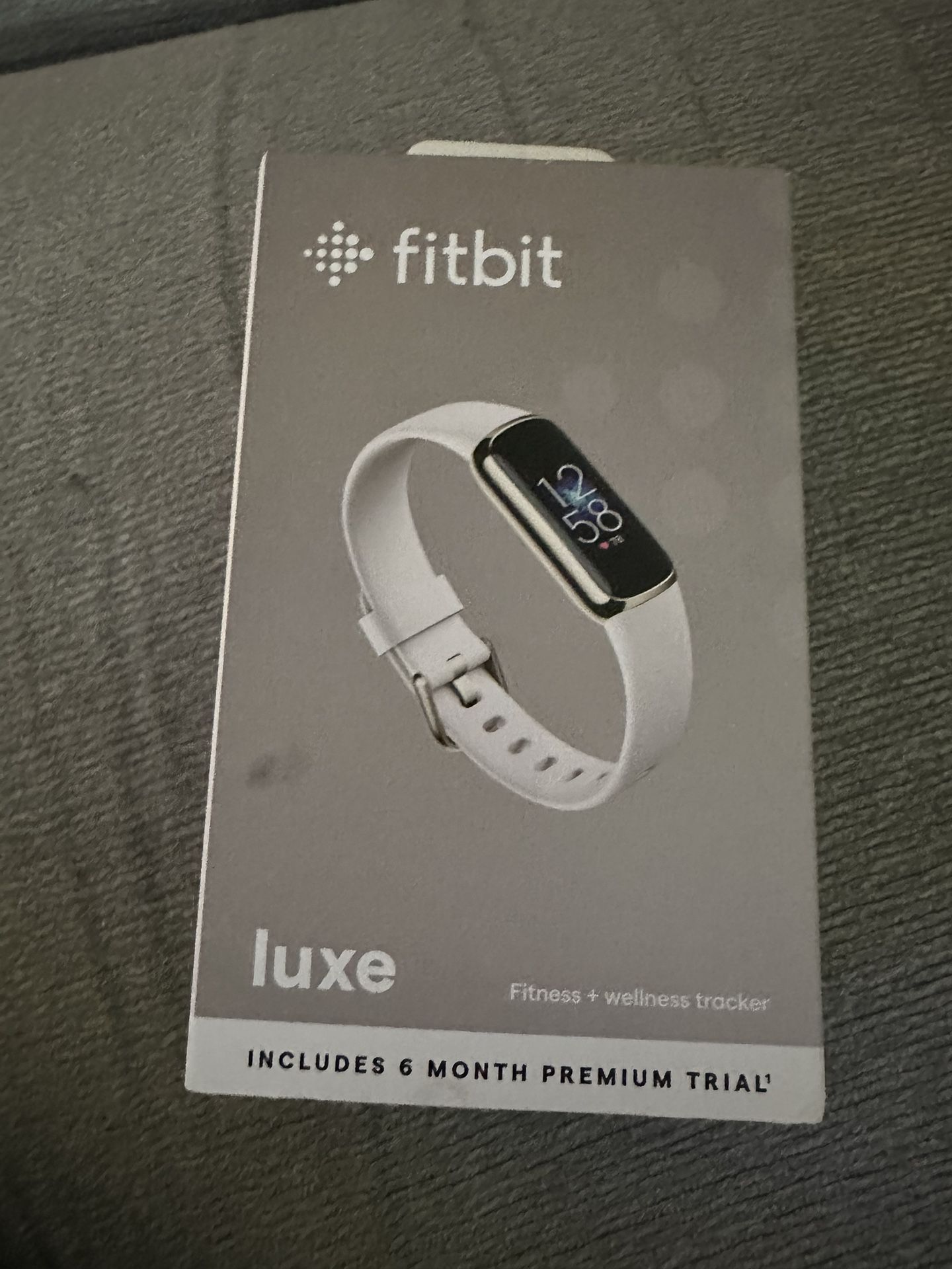 Fitbit Lux