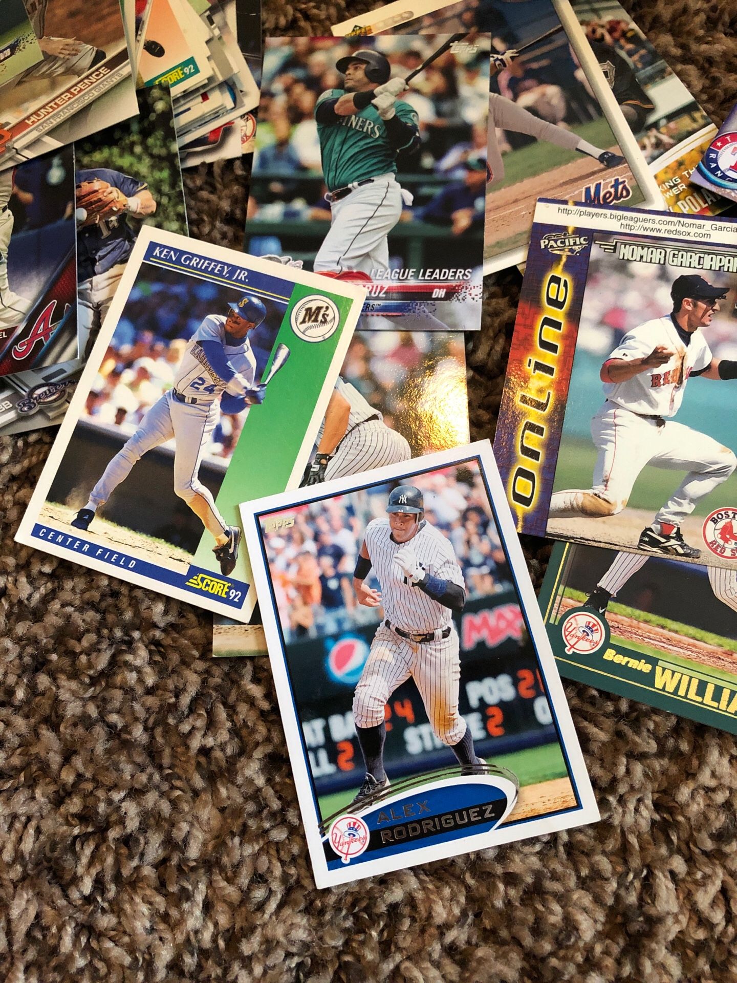 Batches of 750+/- Baseball Cards for $10