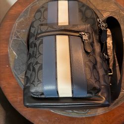 Stylish Coach Mini Backpack / Crossbody – Black Monogram with Stripe Detail 🎒