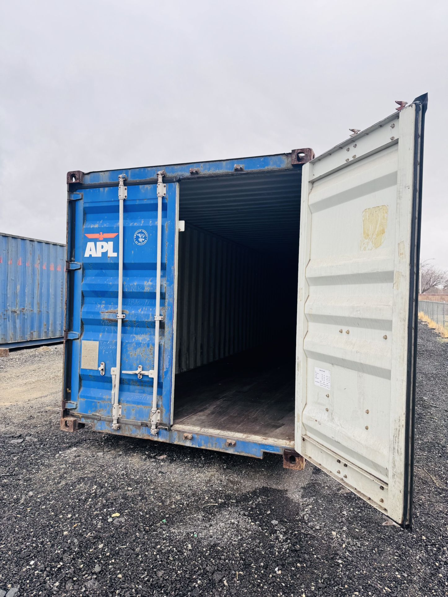 *FREE DELIVERY* 40ft Container