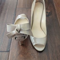 Beautiful Enzo Angiolili Heels - Bow Detail Sz 8M