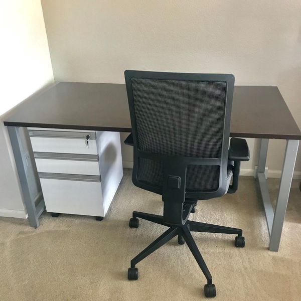 New And Used Office Furniture For In Denver Co Offerup