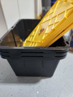 HOMZ Durabilt Heavy Duty Storage Container | 27 Gallon | Flip Lid & Stackable | Durable Tote | Black Base with Yellow Lid, 3 Pack
Heavy-Duty Large Sta