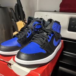 Air Jordan Retro 1s 