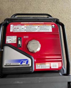 Honda Fuel-Injected Portable Generator – Red/Black