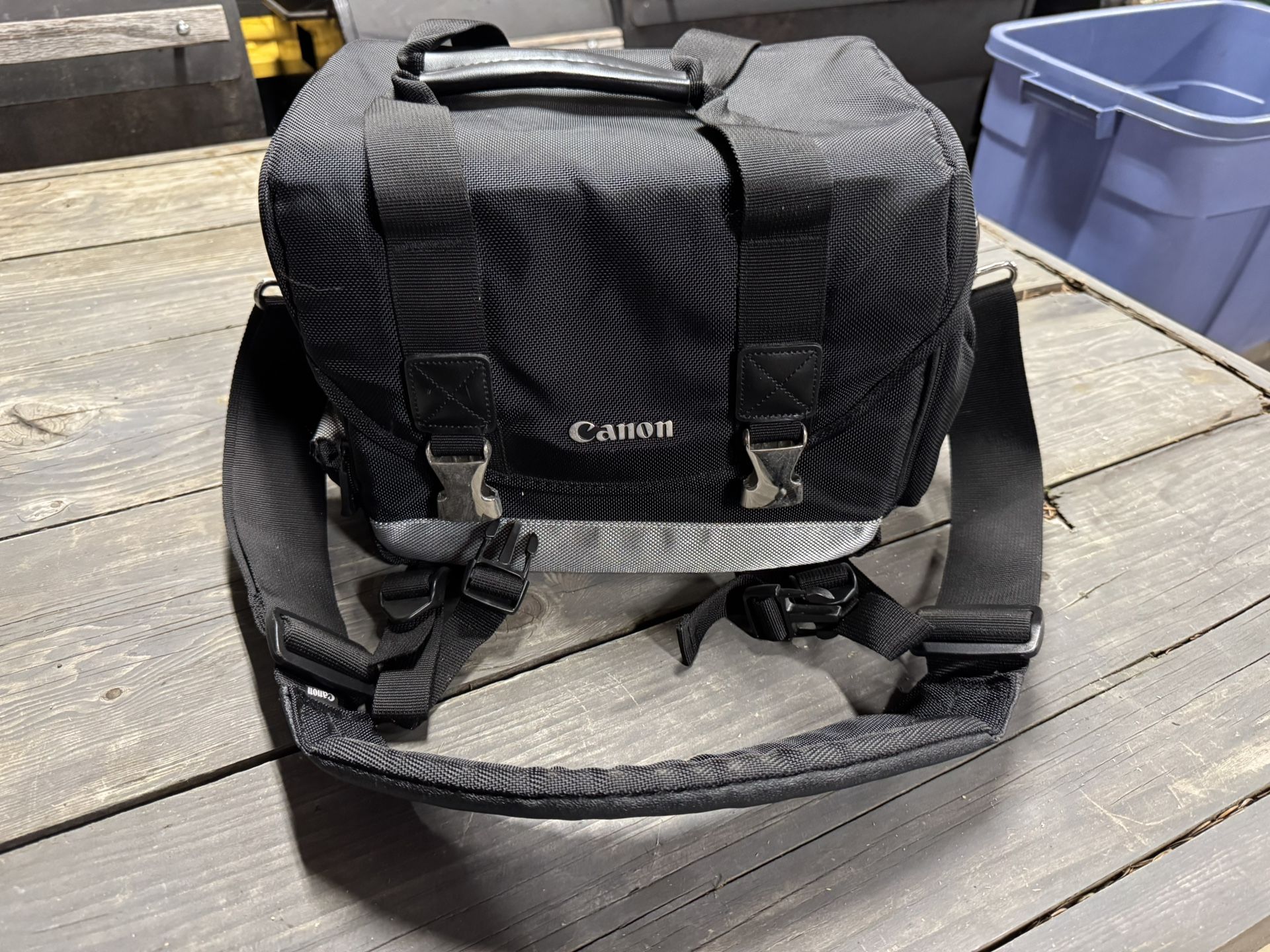 Thick Canon Camera Bag