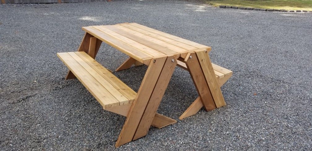 Convertable Picnic Bench Table