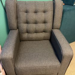 Glider Rocker For Nursery