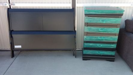Queen bedframe set