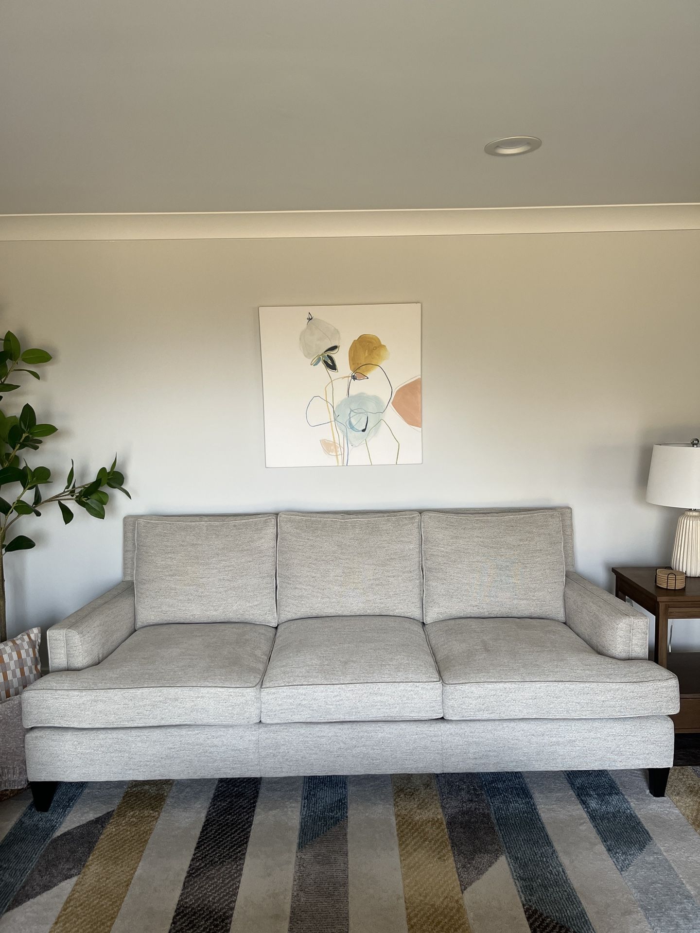 Beautiful Bernhardt Sofa