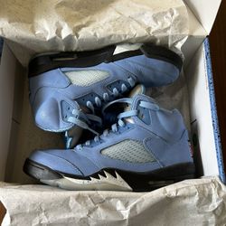 Jordan 5 Carolina Blue Size Men’s 8 