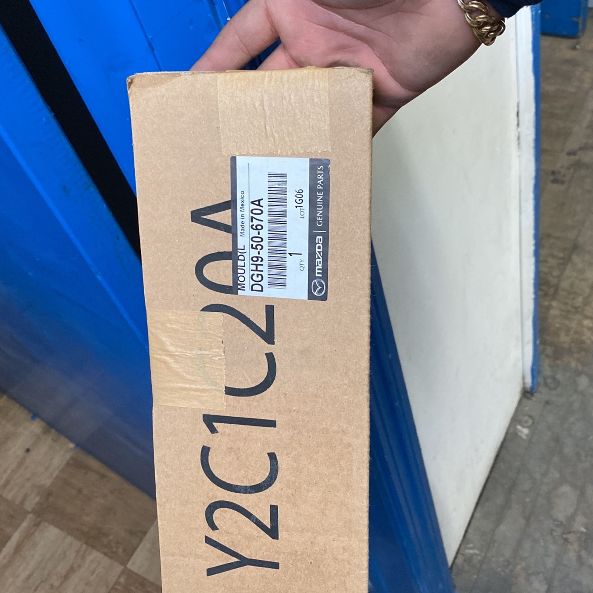 MAZDA CX-30 Door Belt Moulding 2021