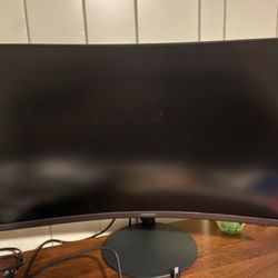 Samsung T550 Series 27-Inch FHD 1080p Curved Computer monitor