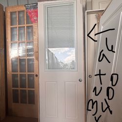 Half Glass back Door Fiberglass (left Swing)