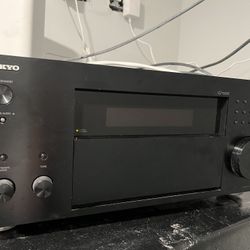 Onkyo AV Receiver Stereo Tx-RZ820 TX-Rz830
