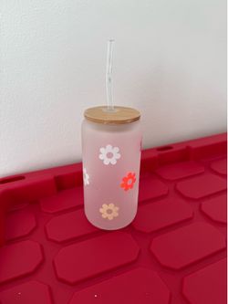 Cups (5)