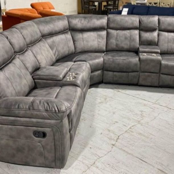 Manual Reclining Sectional 