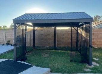 Brand new 10’x12’ Hardtop Aluminum Permanent Outdoor Patio Garden Gazebo