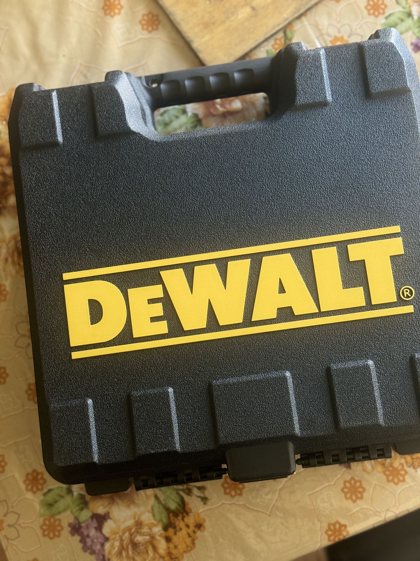 Air Nail Gun