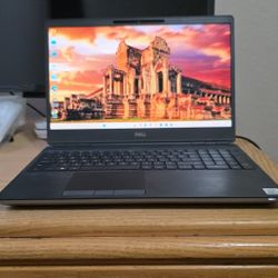 Dell Laptop 15.6" (Precision 7550)