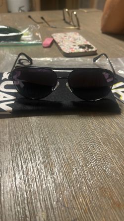 QUAY BLACK HIGH KEY MINI SUN GLASSES