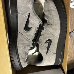 NIKE AIR FORCE 1 JEWEL