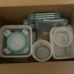 Plastic Snapware